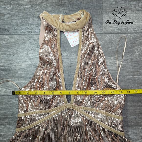 Free People Open Back High Neck Sequin Mini Dress Size 2 - Picture 5 of 7